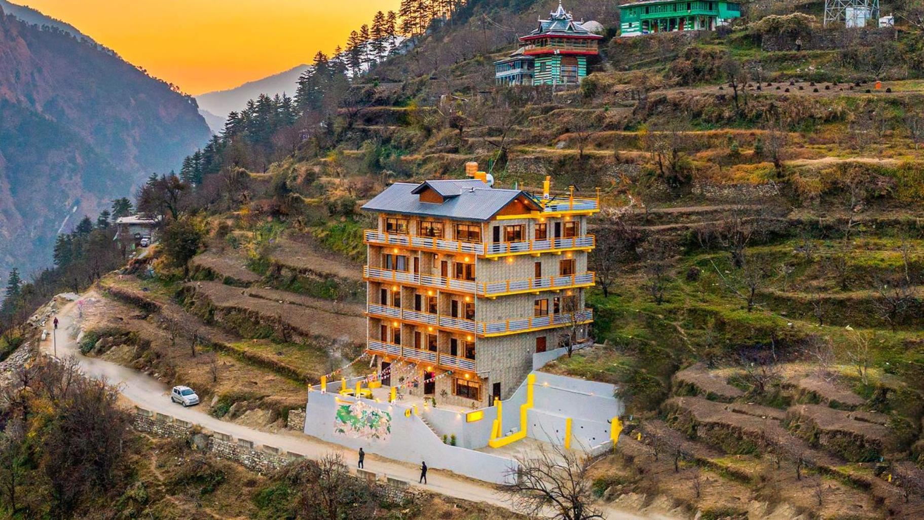 The Hosteller Tirthan Valley Gushaini Exterior photo