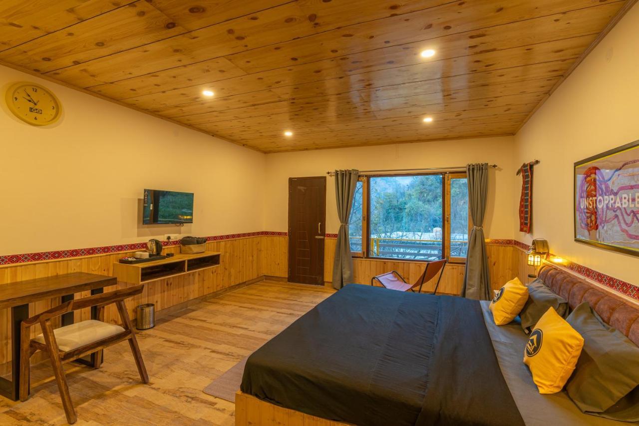 The Hosteller Tirthan Valley Gushaini Exterior photo